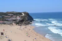 Casa Borboleta Well maintained villa with sea views, large garden and pool, dream location