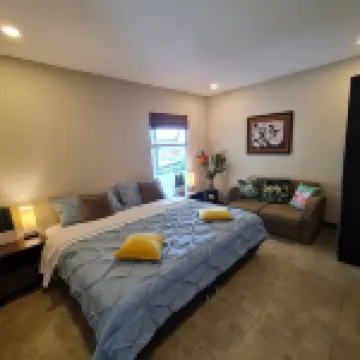 Cozy Escazú Apartment with great view & location Hoteles cerca de Avenida Escazú