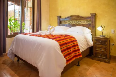 APARTAMENTOS LOS NAZARENOS 5 - swimming pool, jacuzzi and gym Hotel di 