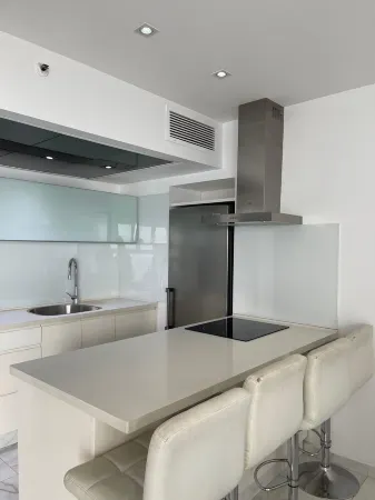 Amazing suite on the sea-סוויטה מדהימה על הים Отели рядом с достопримечательностью «Defenders Square»