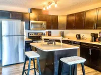 Peaceful Clean 2Bed/2Bath by Train w Office & Balcony