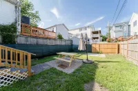 Just steps away from the Boardwalk & Beaches, Walkable to Entertainment!