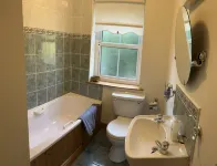 Beautiful Glengarriff house steps to everything. Hotels in 