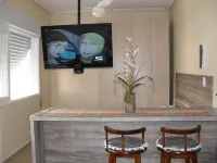 Fit 1 bedroom with panoramic view of the beach, Wi-Fi, Gar. Collective, Embaré (channel 4)