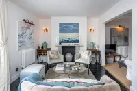 Spacious Luxury Georgian Townhouse in the heart of Bath