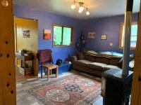 Beautiful 2 Bedroom 1 Bath Home a block from Downtown. فنادق في Flathead County