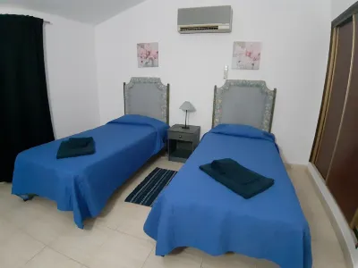 Villa Maça-huge villa perfect for families in 3acre farm near Quinta do Lago Hotels near Primark
