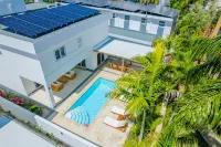 Beautiful Cabarete House with Pool/3 min walk to beach in Cabarete at Millenium - 빌라