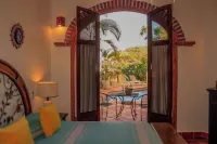 Puerto Vallarta South Shore Villa - Ocean & Los Arcos Views!