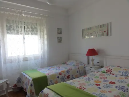 First floor Отели рядом со станцией Pragal