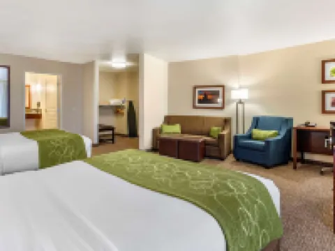 Comfort Suites Fernley Hotels in Fernley