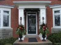 Robinsong Bed and Breakfast Hotel di Thorold