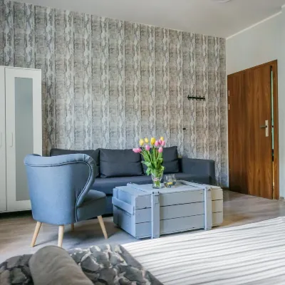 Trip & Hostel Отели рядом с достопримечательностью «Торговый центр Мэдисон»
