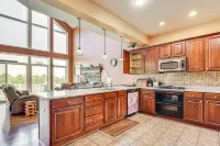 The Gathering Place Rushville Home with Hot Tub Hotel di Gorham