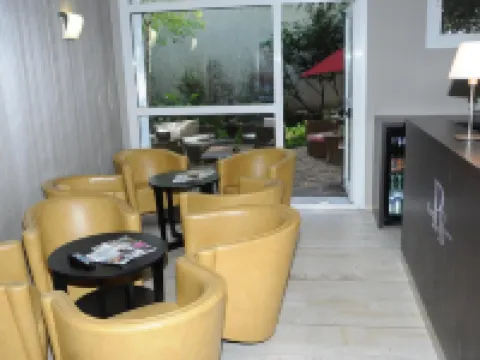 Hôtel Patio Brancion Hotels in Malakoff