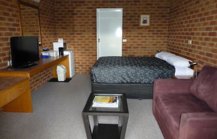 Inverloch Central Motor Inn