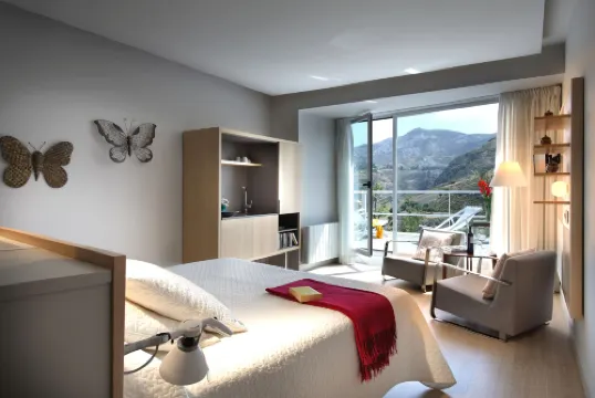 阿爾穆尼亞山谷飯店