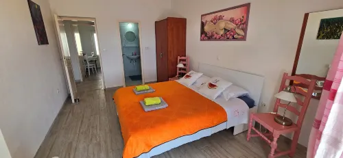 Apartments Boćin Rosso