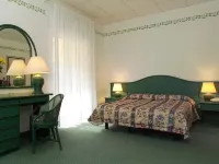 Hotel Diana Hotels in Grado