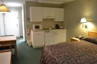 4 Pines Motel Hotels in Lillooet