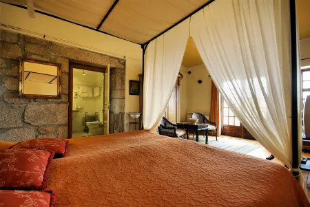 Hotel Rural Quinta da Geia Отели в г. Сан-Жиан