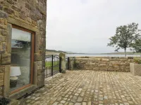 Snave Barn