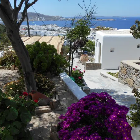 La Veranda of Mykonos Traditional Guesthouse