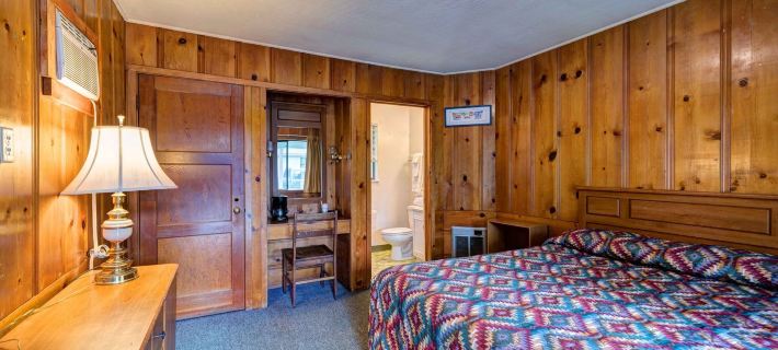 Lake Shasta Lodge Hotels in Shasta County