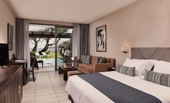 Kontokali Bay Resort & Spa