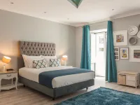 Vila Garden Guesthouse Hotels near Beato