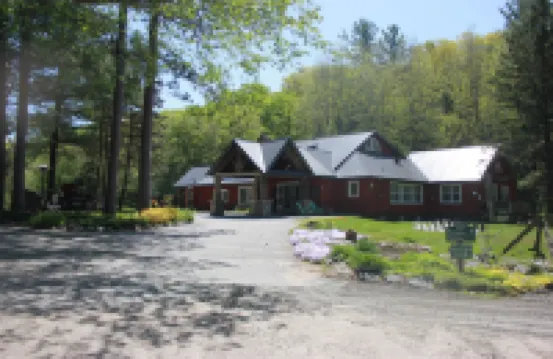 特里魯姆温泉度假酒店