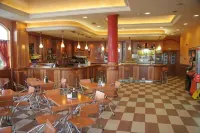 Hotel Camino Real - พร้อมอาหารเช้า