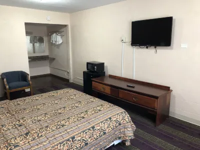 Town Motel