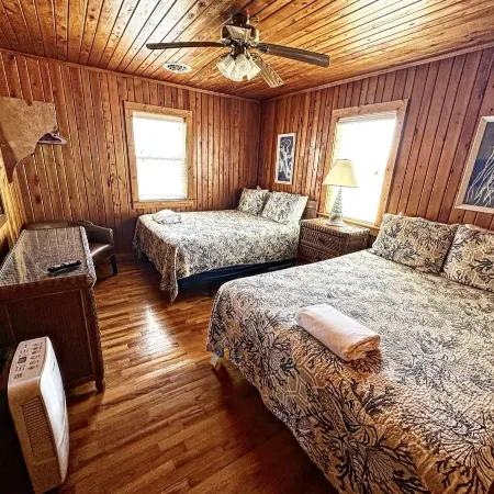 Sand Spur Cottages