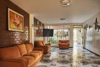 Bris Hotel - 2-Star