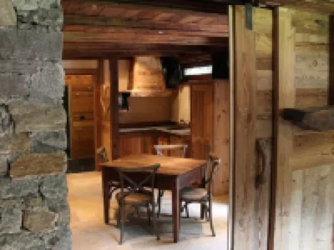 Les Trompeurs Chez Odette Hotels in Cogne