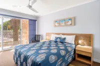 Rainbow Sands Resort Hotels in Rainbow Beach