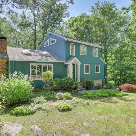 Private Pool! Getaway, 14 Mi to Hammonasset Beach