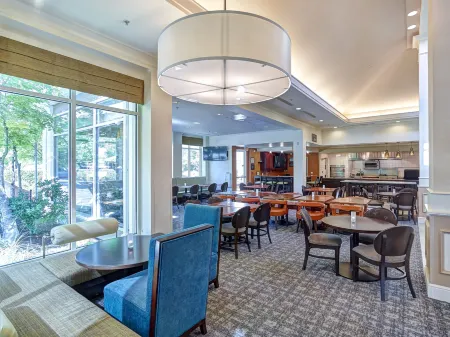 Hilton Garden Inn Portland/Beaverton Отели в г. Сидар Хилс
