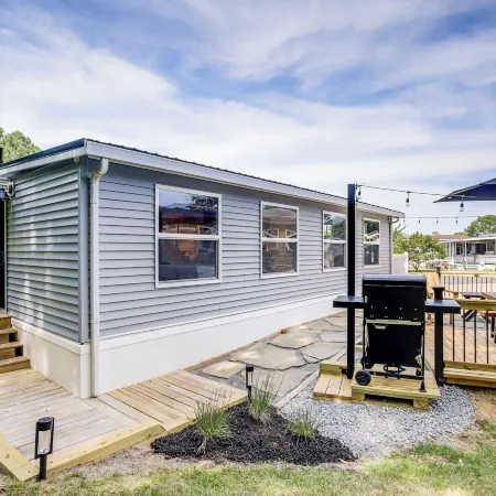 Patio, Pool Access! Coastal Ocean Pines Cottage