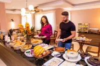 Ellus Hotel - petit déjeuner