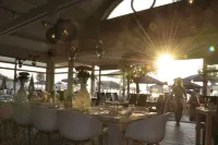 Vesper Hotel - breakfast