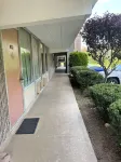 Travelers Inn - Motels