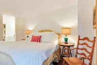 High-End Sapphire Retreat on Fairfield Lake! - Kuntosalit