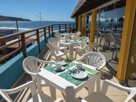 Residencial Vila do Sol, Apartamentos Com pé na Areia Отели рядом с достопримечательностью «Lagoa Beach»