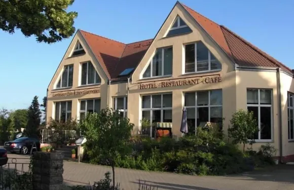 阿爾騰加特雷蘭德藝術酒店