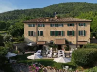 Locanda San Verolo Hotels in Costermano