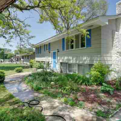 Pet-Friendly Minneapolis Apt Near Shops and Dining! Hotel Exterior