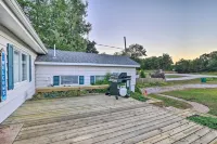 East Tawas Cabin w/ Lake Huron Access & Views - واي فاي
