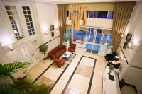 A Royal Suit Hotel - Gym